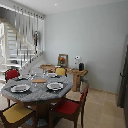 Cosy Avec Terrasse, Jardin Et Barbecue, Proche Sites Historiques - Fr-1-589-370 *